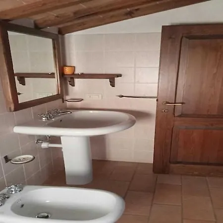 Nice With Pool And Beautiful Garden Montone